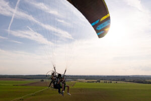 AWAL 3 TANDEM MOTOR WINGS 01