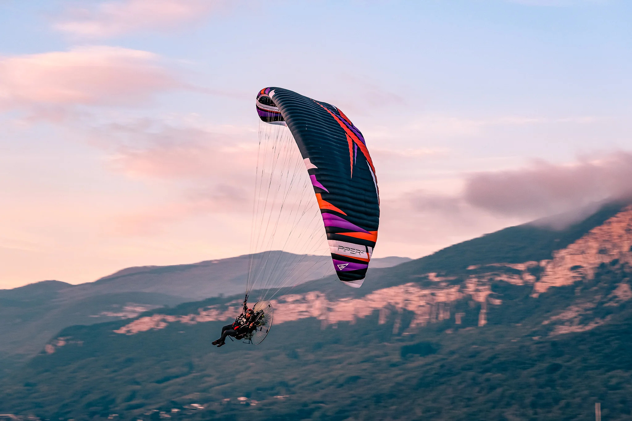 PIPER 2 Paramotor Wings 01